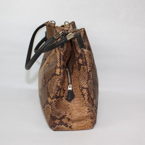 COACH Phoebe Python Snakeskin Embossed Leather Limited Edition Shoulder Bag - Picture 5 of 15